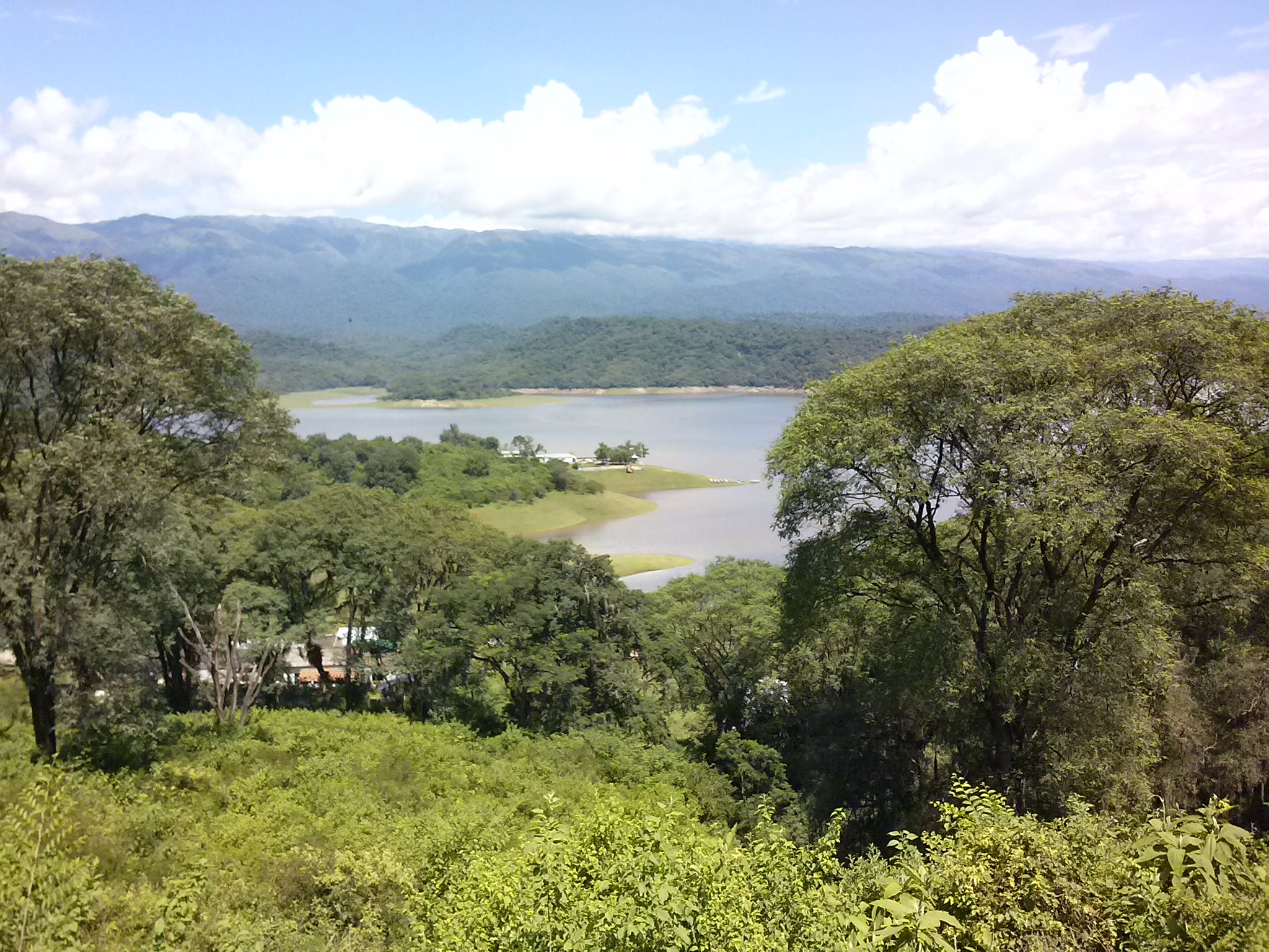 Dique Escaba, Tucumán. Argentina