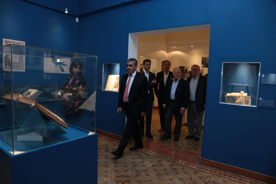 El intendente capitalino, Germán Alfaro, recorrió la Biblioteca, los Museos, el Jardín Botánico y la Colección Shipton de la FML.