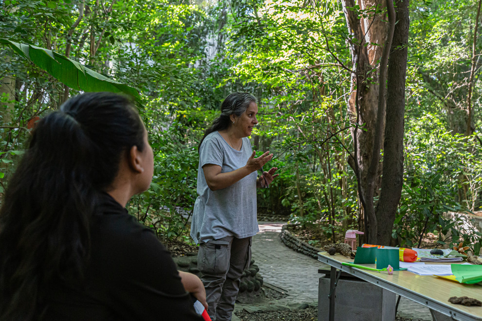 Docentes se capacitaron en Biodiversidad en el Jardín Botánico Lillo