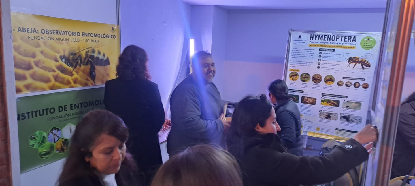La Fundación Miguel Lillo participó del 4° Encuentro Apícola Federal en Tucumán