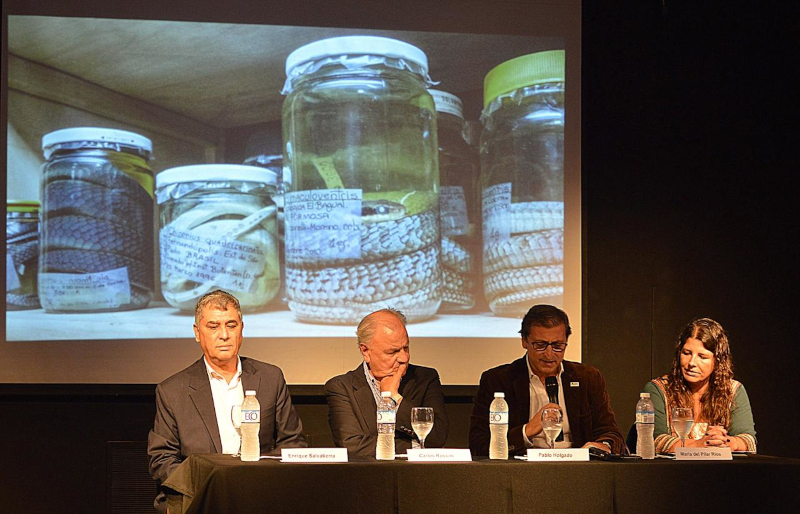 La FML transfirió libros de edición propia a la Casa de Tucumán de CABA, entre ellos, su mayor obra científica 