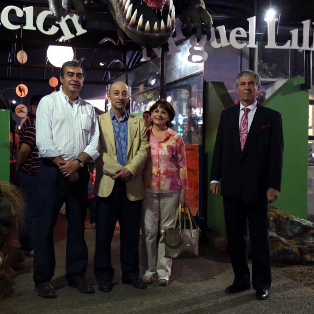 Rafael Carranza (coordinador. Relac. Interinstitucionales FML), Juan Carlos Díaz Ricci (vocal CAV FML) junto a su esposa y José Frías Silva (presidente CAV FML).