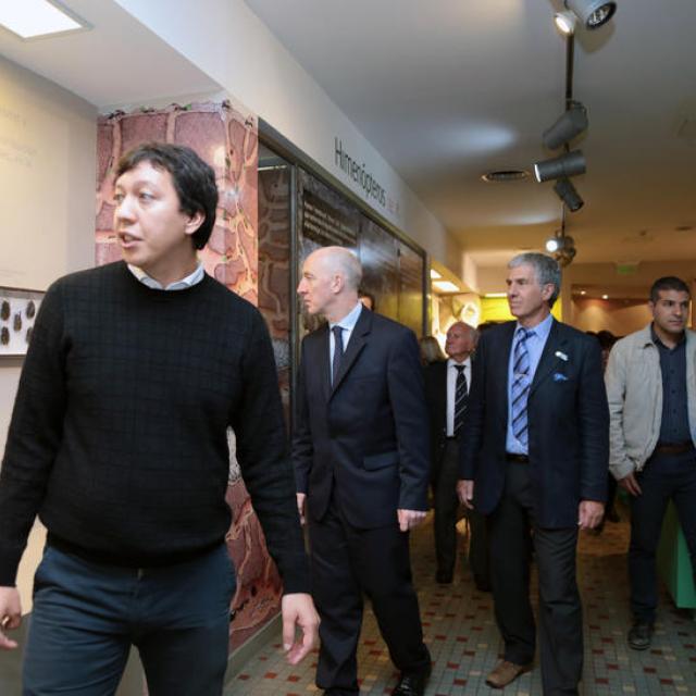 Visita del embajador del Reino Unido a Fundación Miguel Lillo. Fotos: Fundación Miguel Lillo (Jorge Araóz)