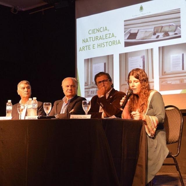 La FML transfirió libros de edición propia a la Casa de Tucumán de CABA, entre ellos, su mayor obra científica